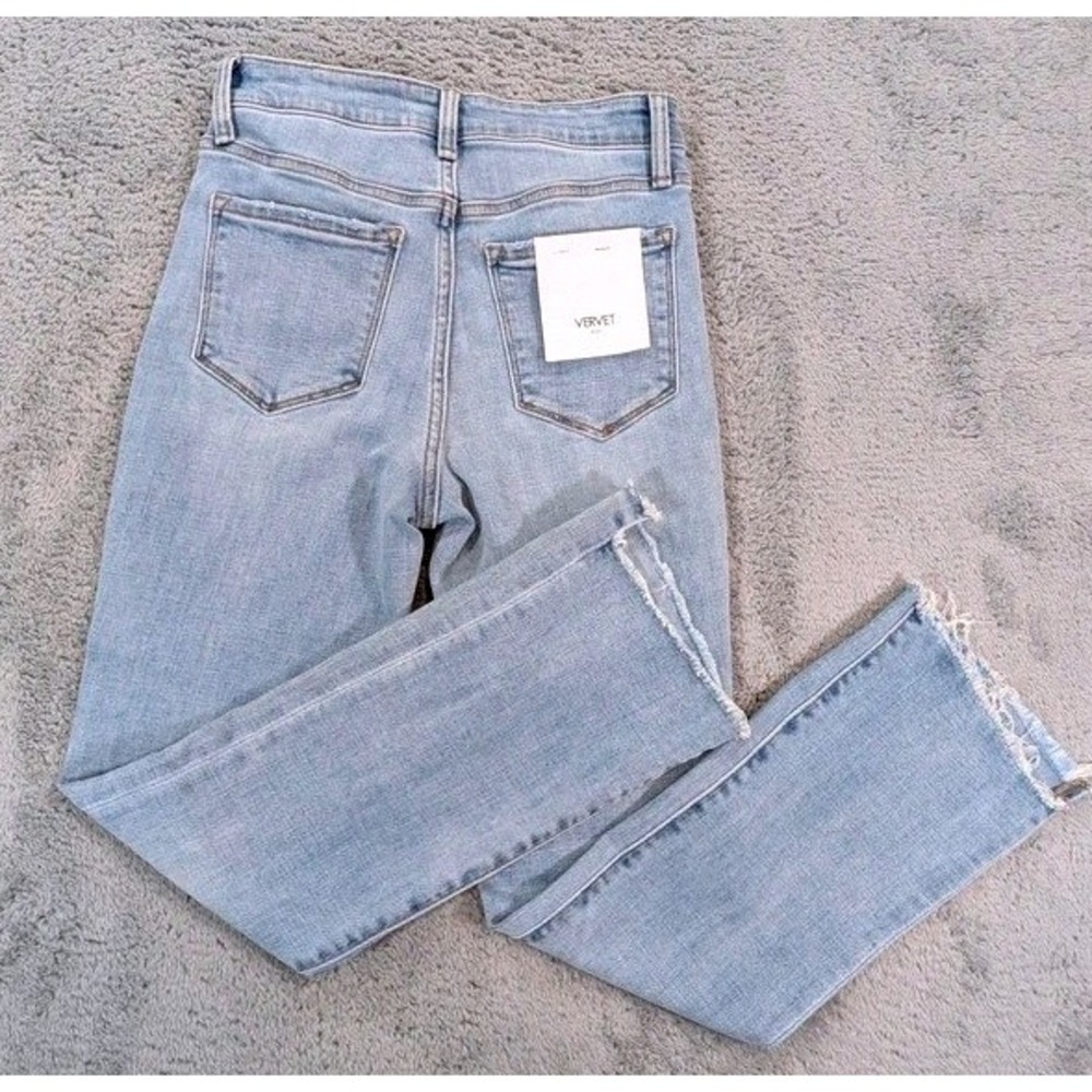 VERVET by Flying Monkey Striving High Rise Crop Flare Raw Hem Jeans-Size 25~NWT